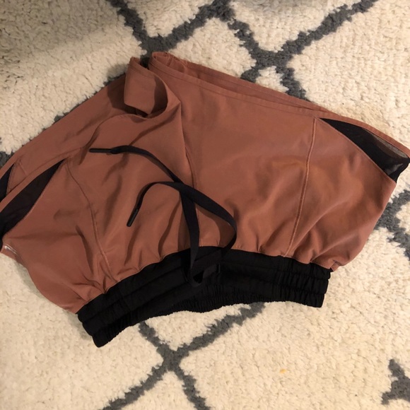 Trade - Picture 3 of 8